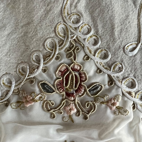 Two (2) Embroidered Pillow Covers from Turkey, New without tags, beautiful gift - Picture 4 of 10